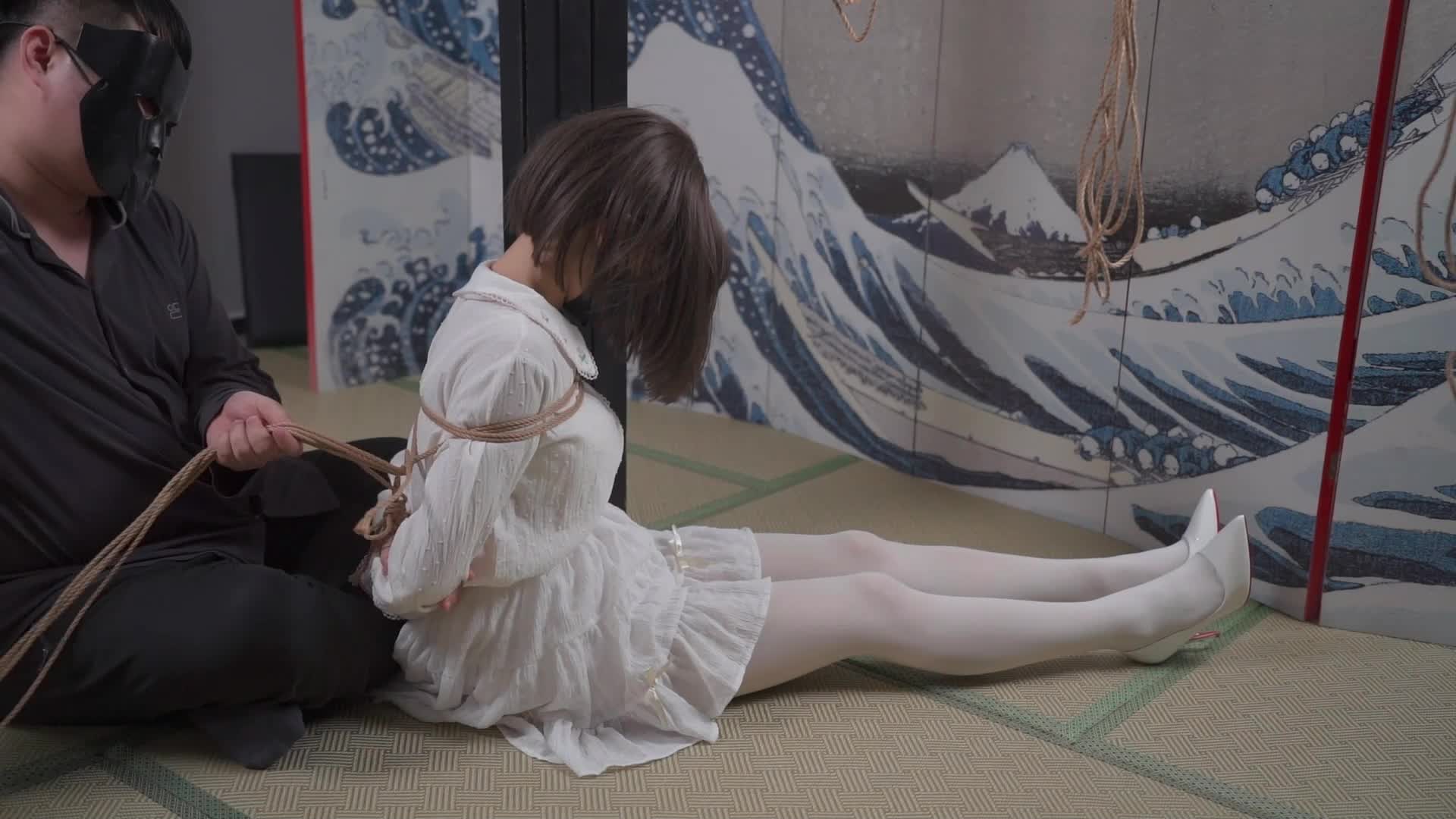 【小九与晴子】白丝美女被绑架