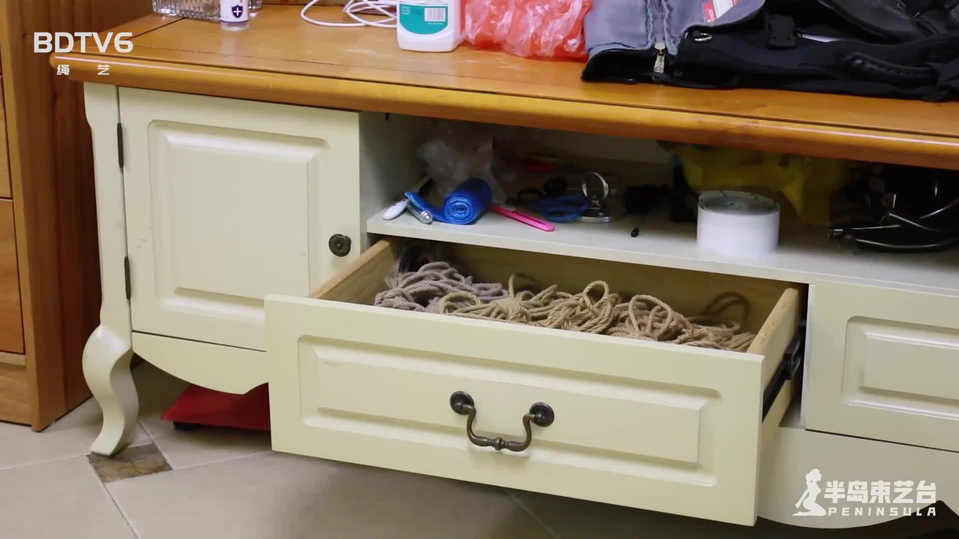 【半岛束艺台】 卡菲 隐形人遇上暴力菲