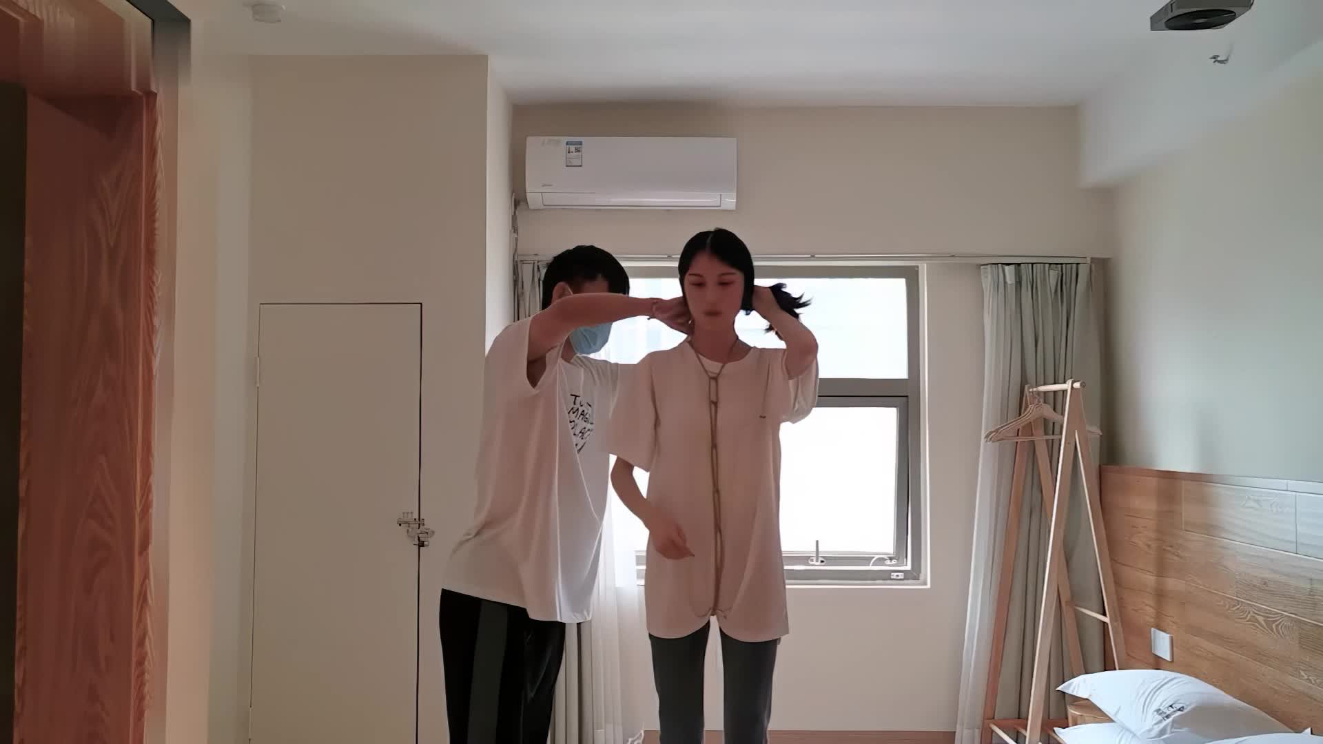 【奥特曼】 莞尔 龟甲缚