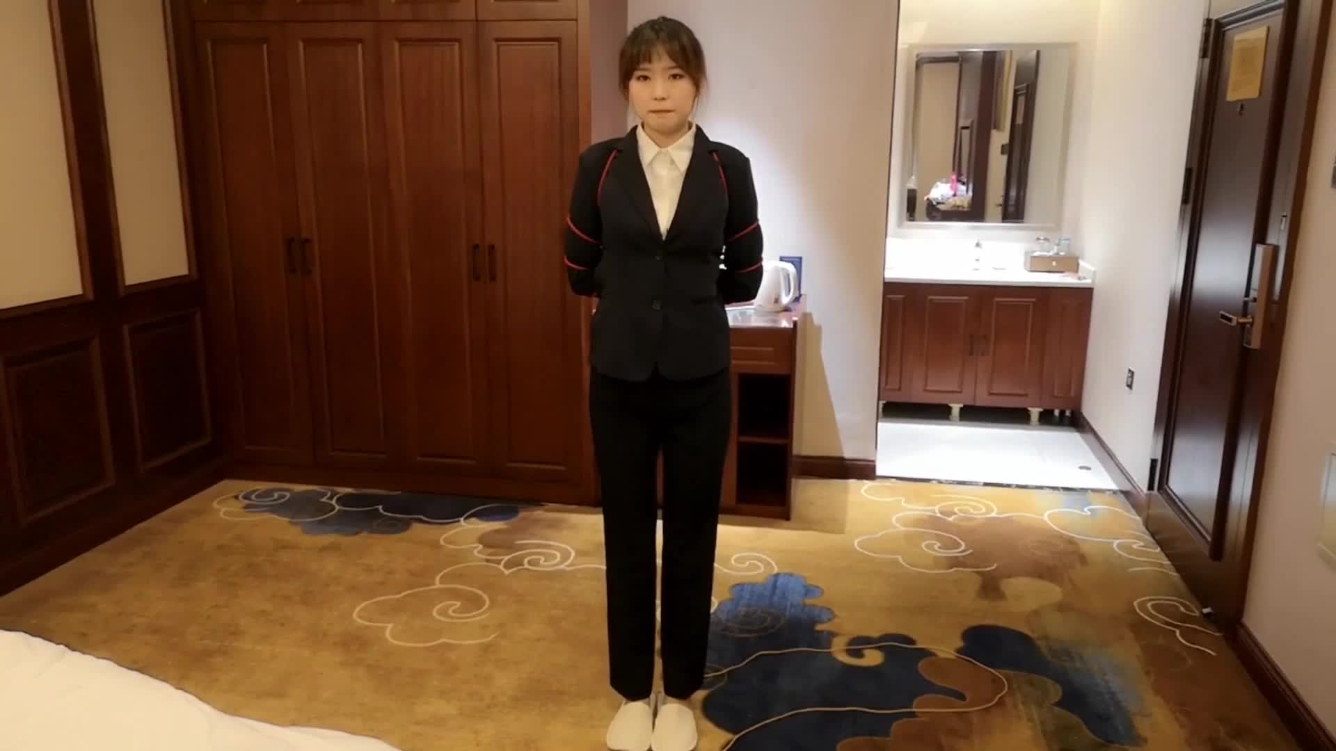 【束缘阁】 雨仟 西装OL捆绑