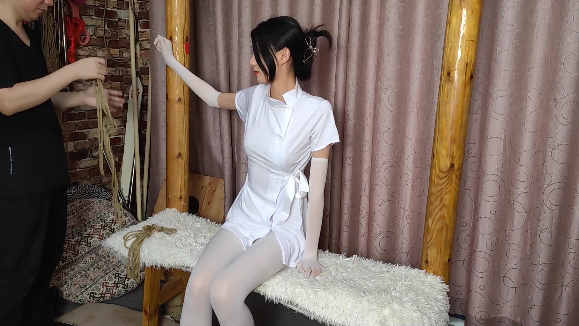 【随心原创】 苏樱护士服