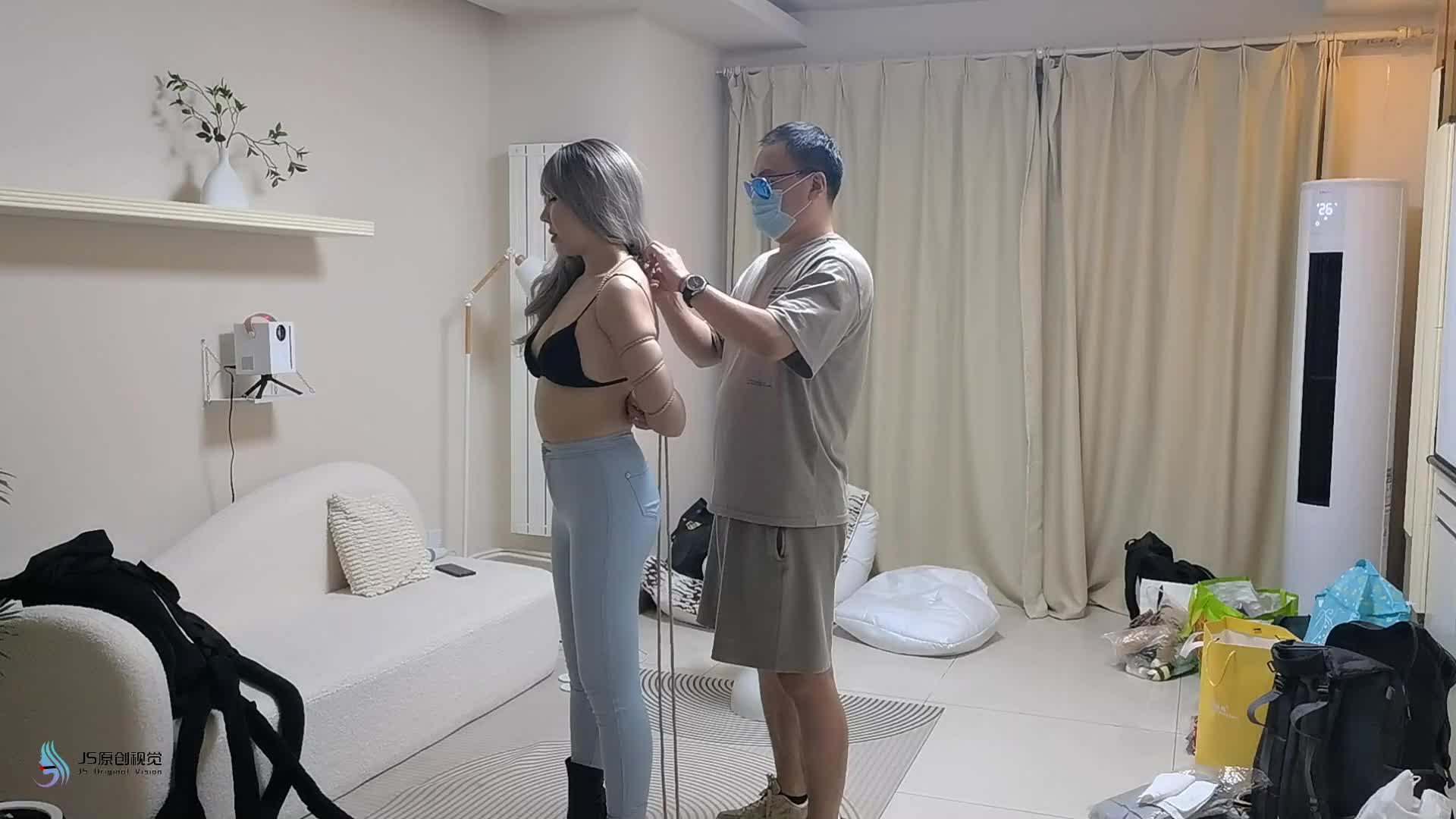 【JS原创】 定拍特约访谈~艾菲