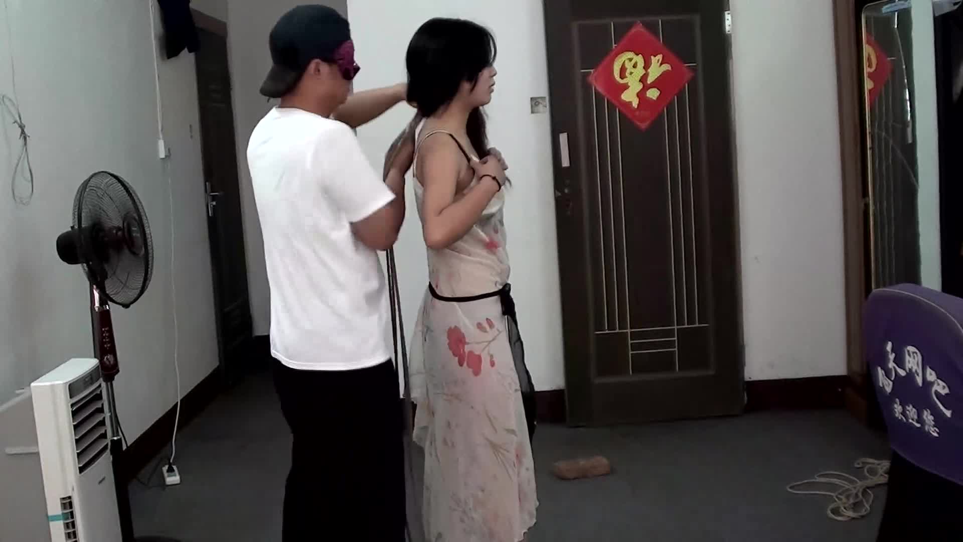 【典雅倩影】 定拍漂亮模特雪儿性感透明睡裙捆绑