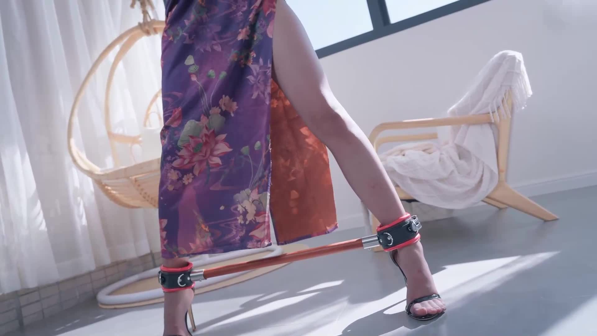 【悠米】 欠债人妻（第三集）妩媚人妻心甘情愿沦落为金钱的玩物