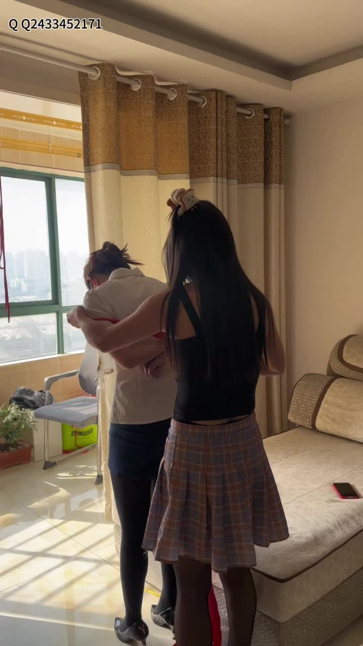 【束龙缚凤】 订拍女女篇报复绑架调教女经理