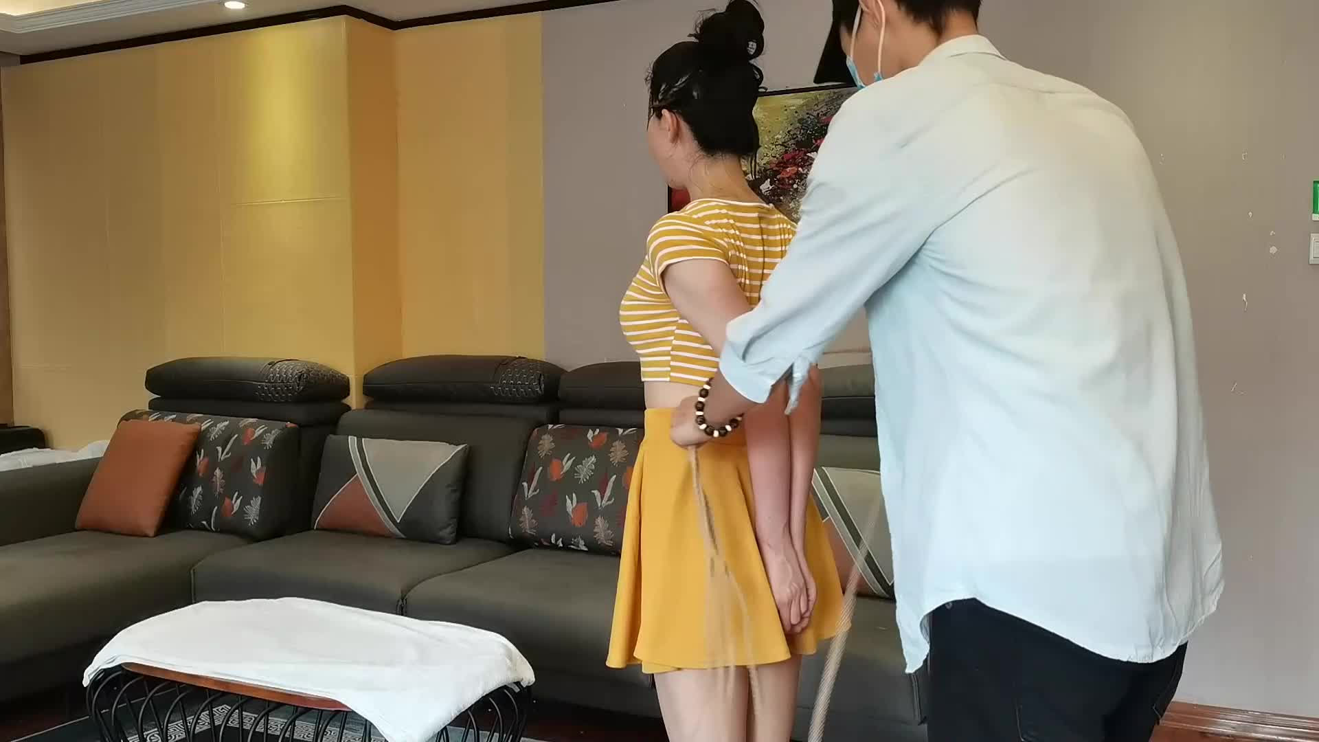 【一绳所爱】 布点儿极限直臂驷马紧缚放置