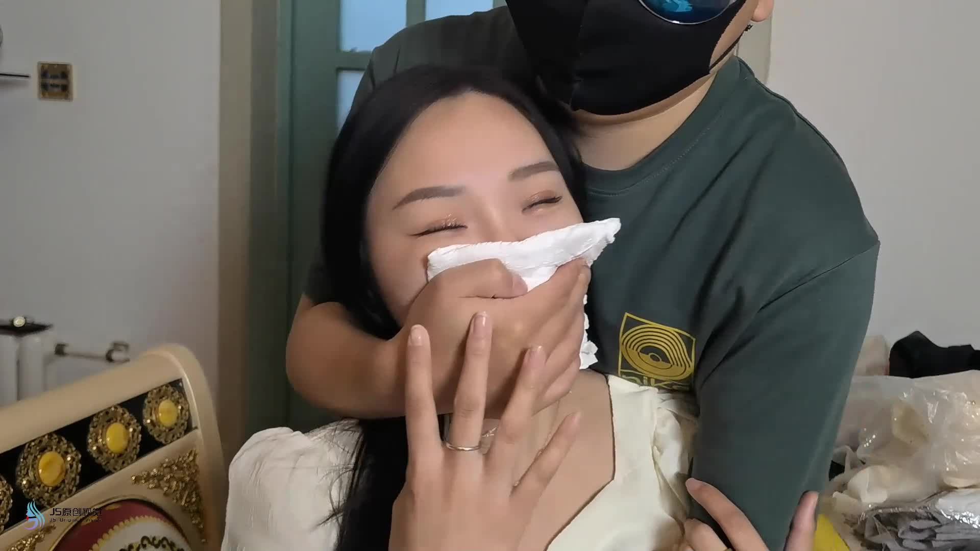 【JS原创】 心魔~晓凡 哈妮