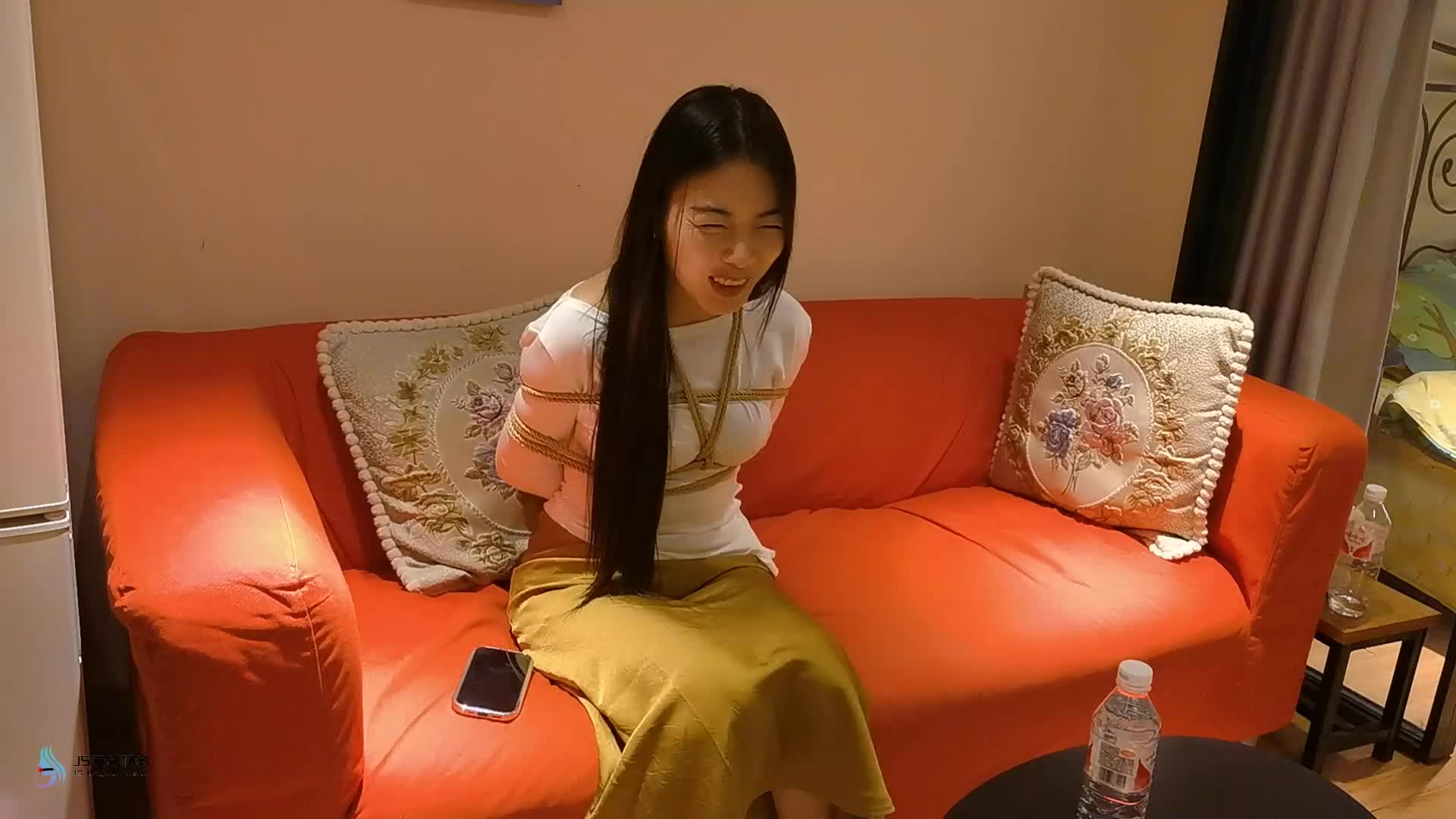 【JS原创】 白衣妹子流星客日式捆绑放置体验