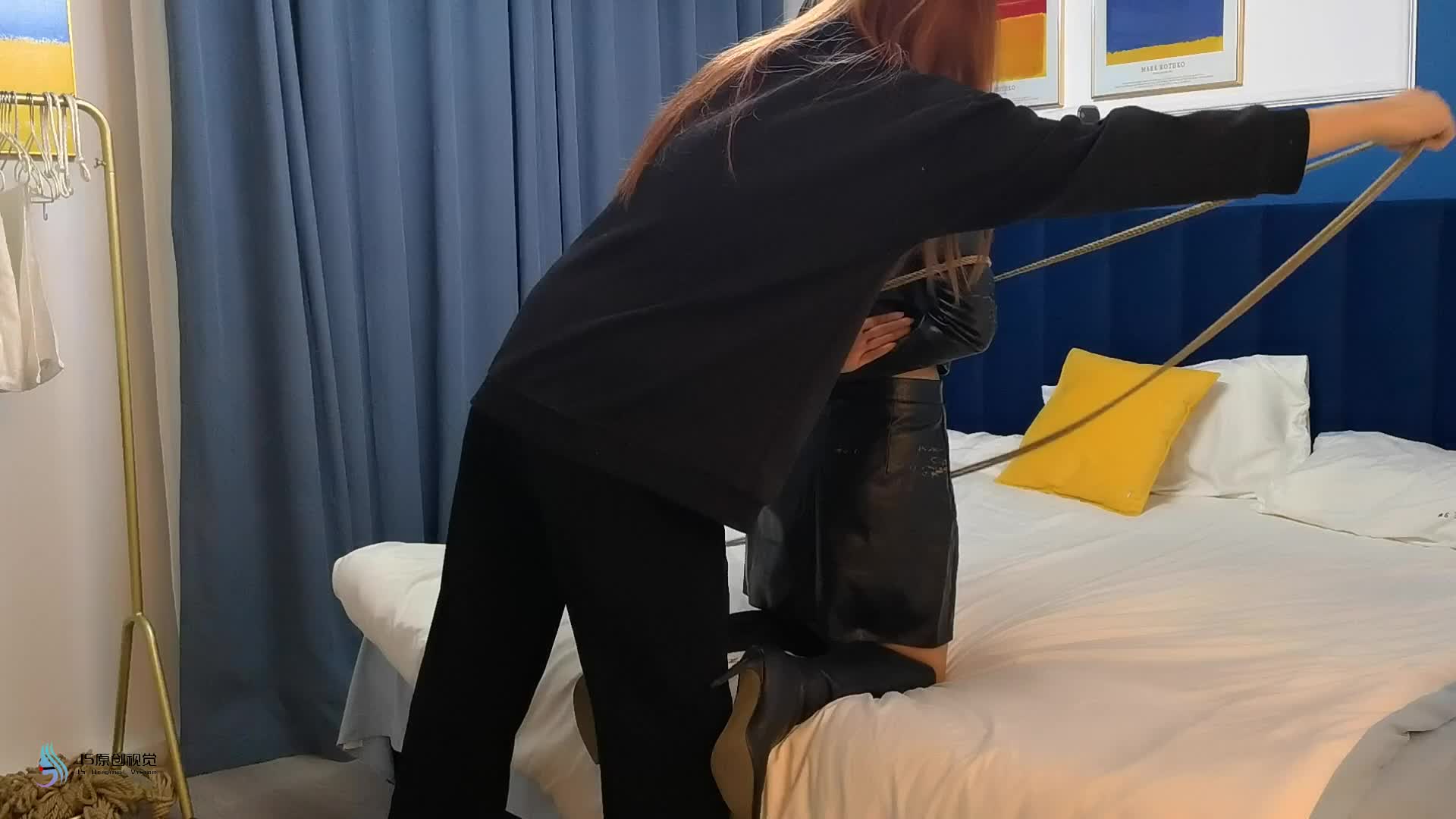 【JS原创】 两个女人的捆绑游戏