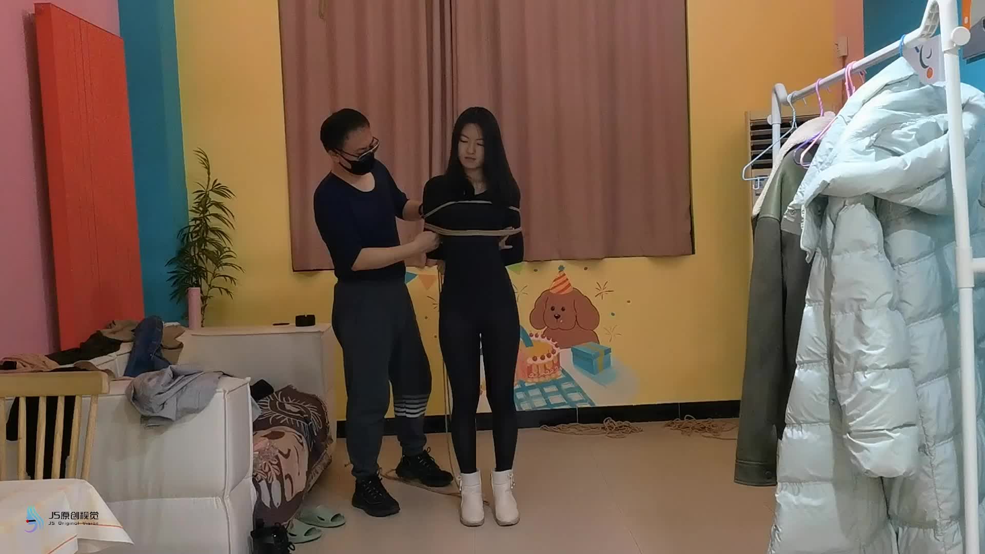 【JS原创】 一身黑衣尝试悬吊