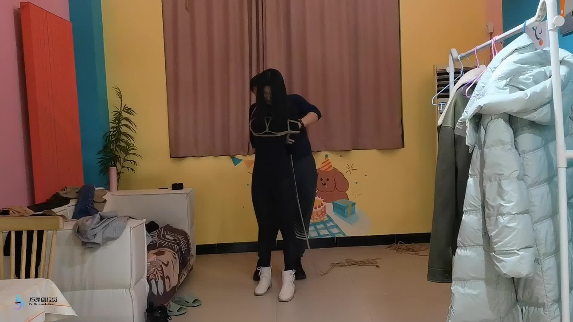 【JS原创】 一身黑衣尝试悬吊