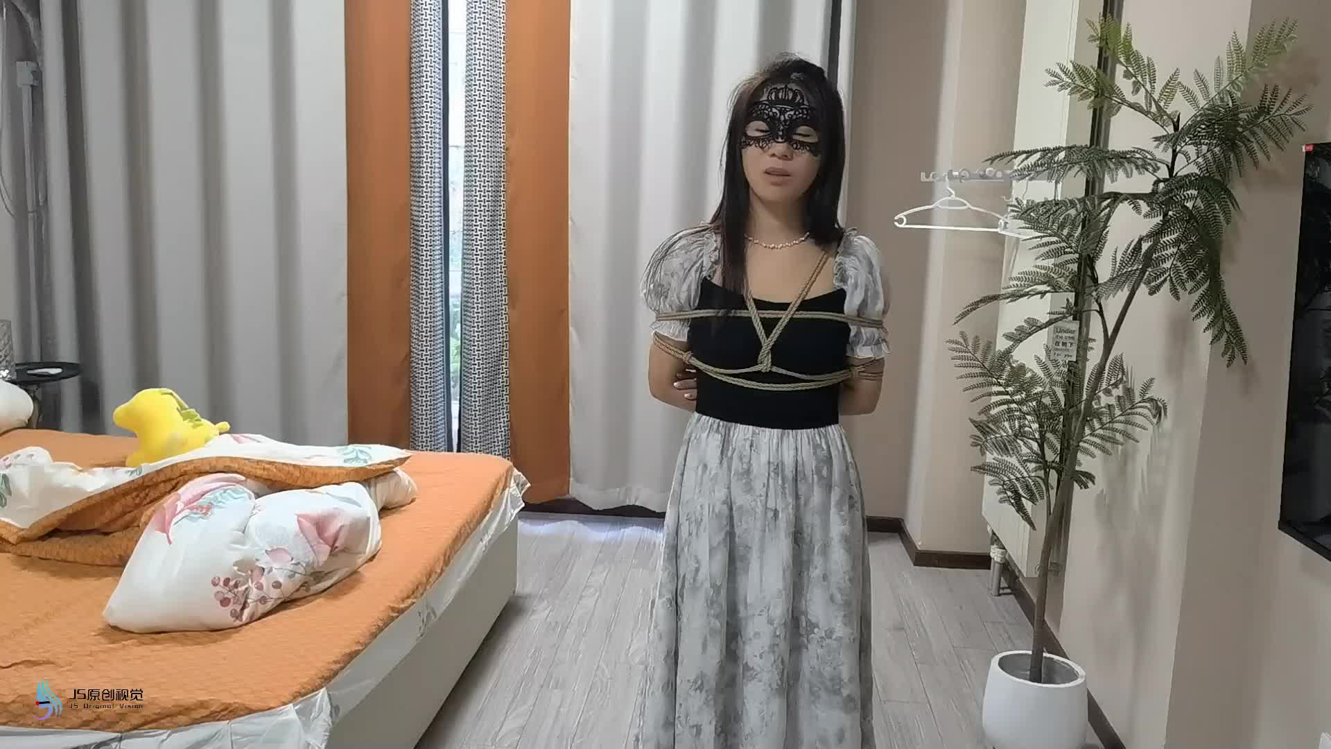 【JS原创】 凌熙归来日式捆绑口球堵嘴裸足棒棒强制