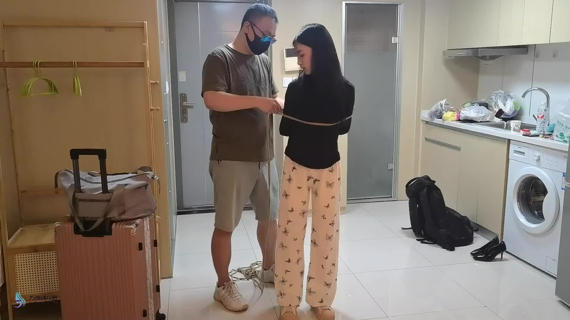 【JS原创】 娇小的妹子日式捆绑体验