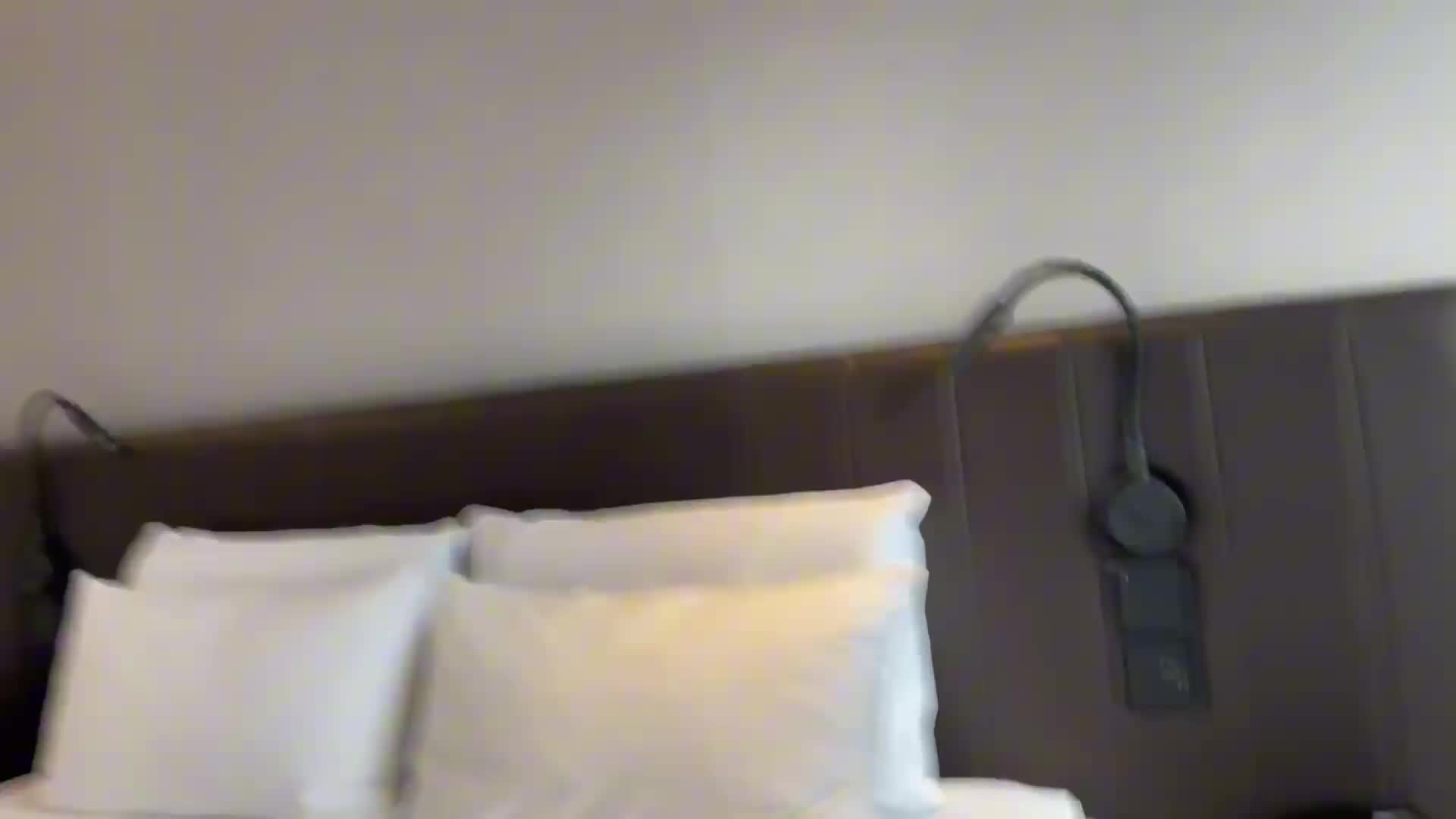 【绳命线】 诗晴直臂驷马