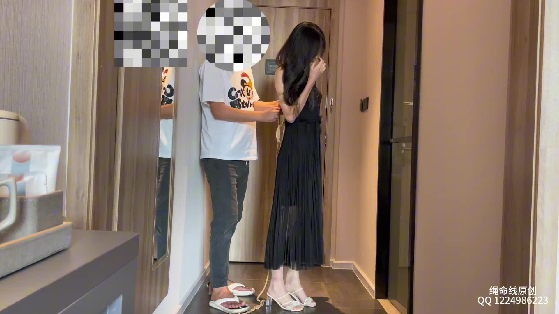 【绳命线】 新模诗晴五花挣扎 穿着黑色长裙过来