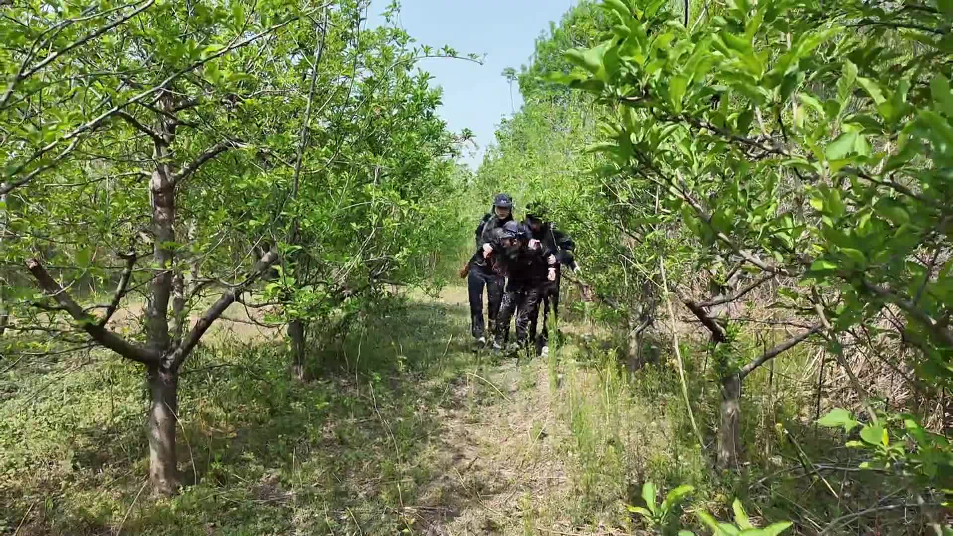 【随心原创】 小院抓捕老虎凳审问两个女叛徒