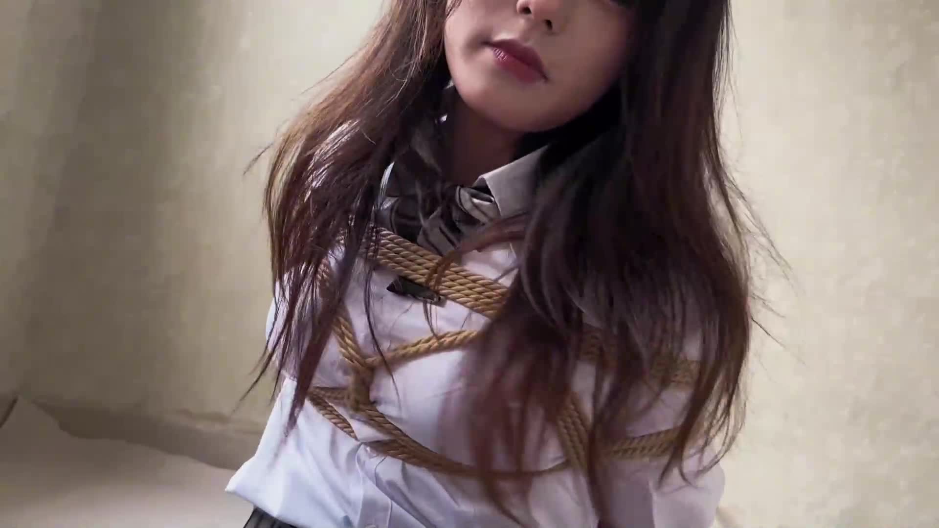 【禾一原创】 菀沁jk黑丝极品学姐 被tk 抚摸 强制堵嘴