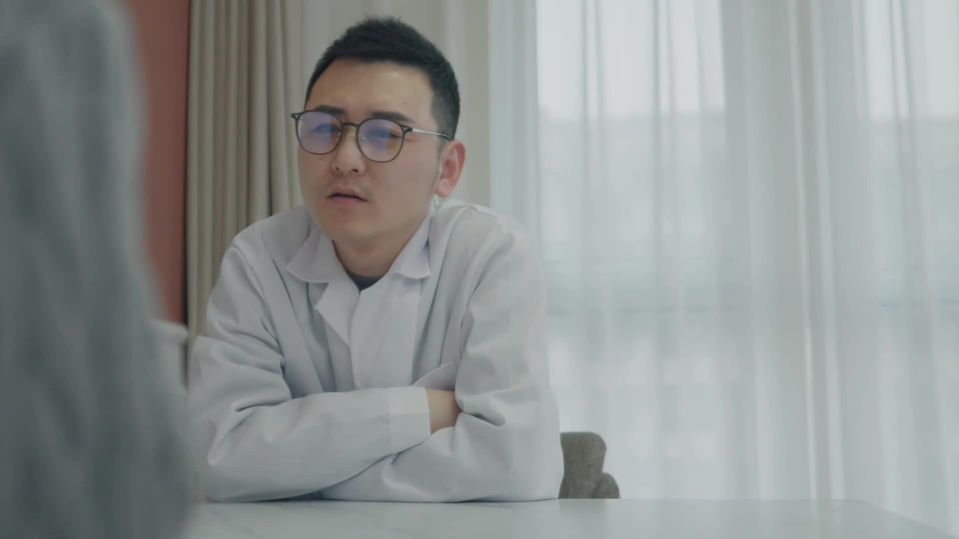 【红鲤鱼】 我有一个朋友（上）