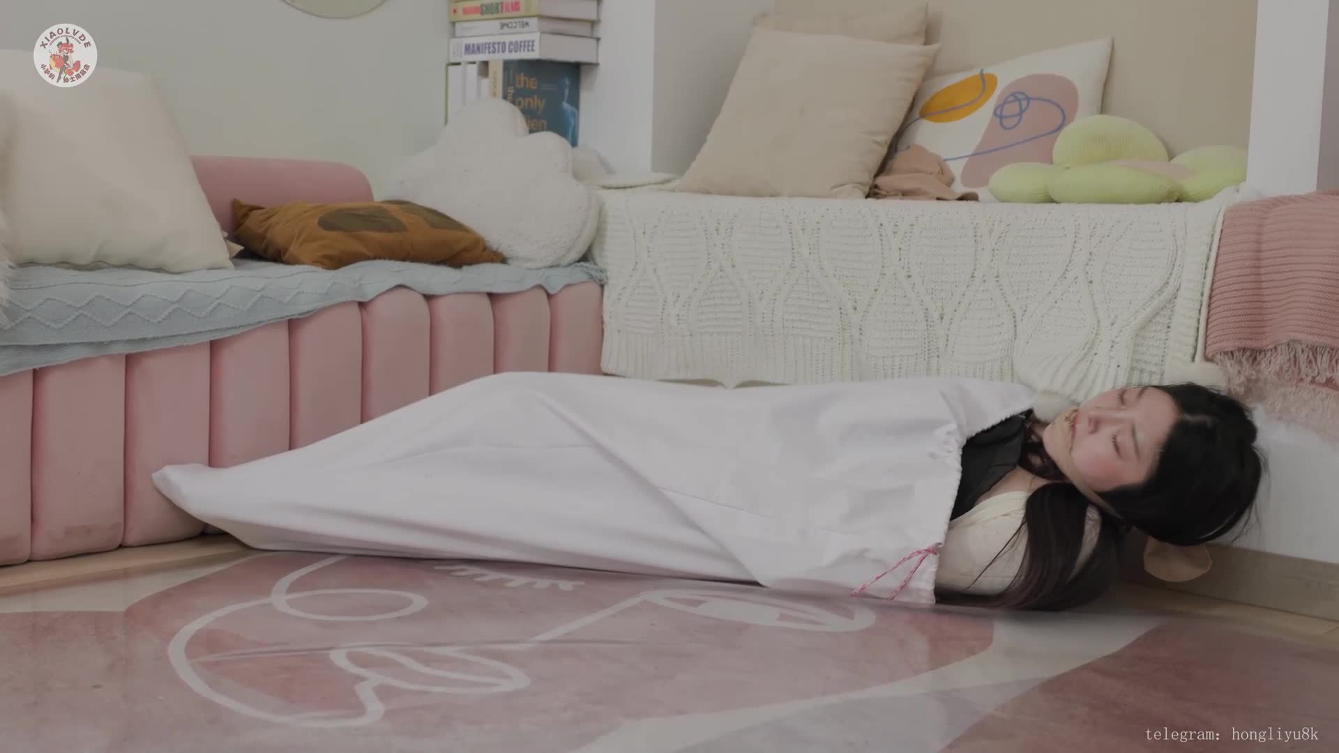 【红鲤鱼】 五日禁锢第一日