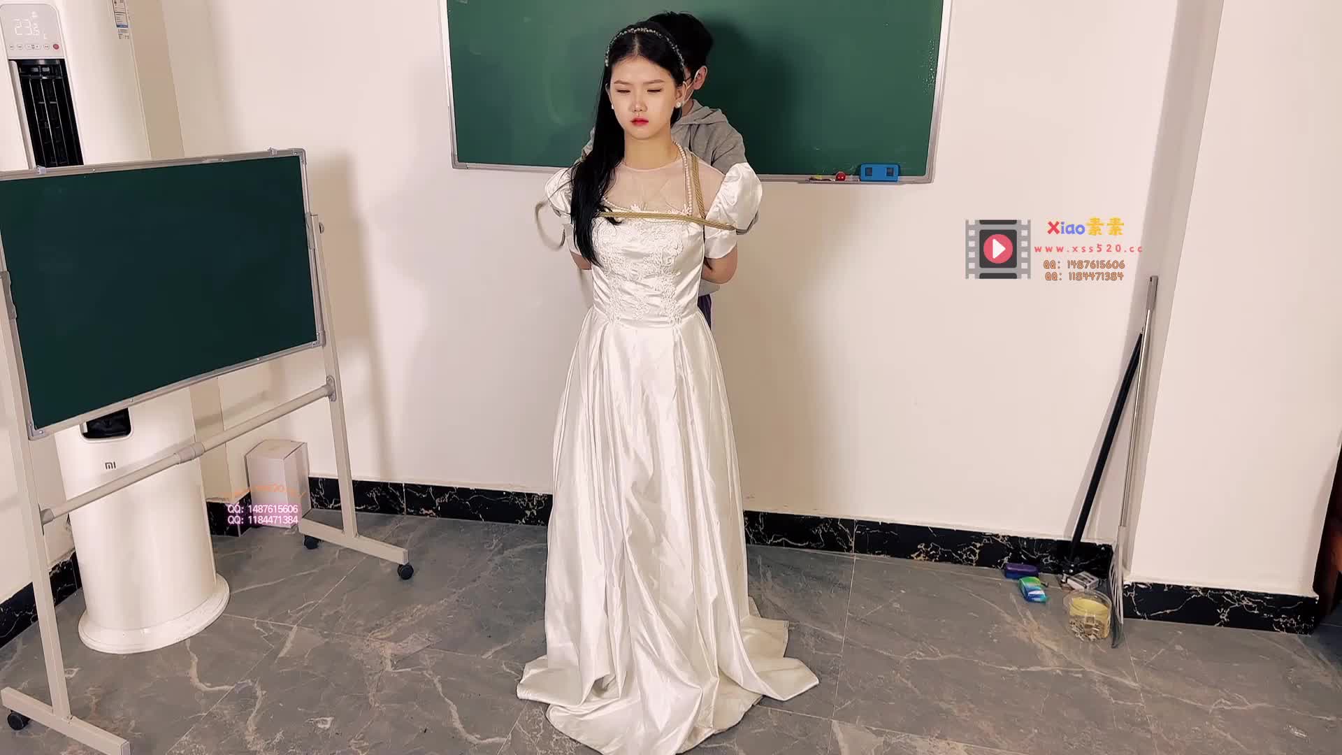 【xiao素素】 风暖华堂拥玉人-小美女婚纱唯美