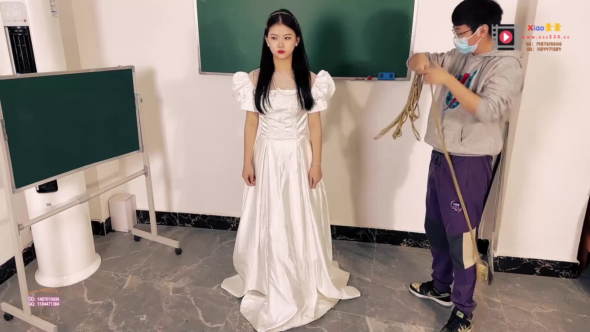 【xiao素素】 风暖华堂拥玉人-小美女婚纱唯美