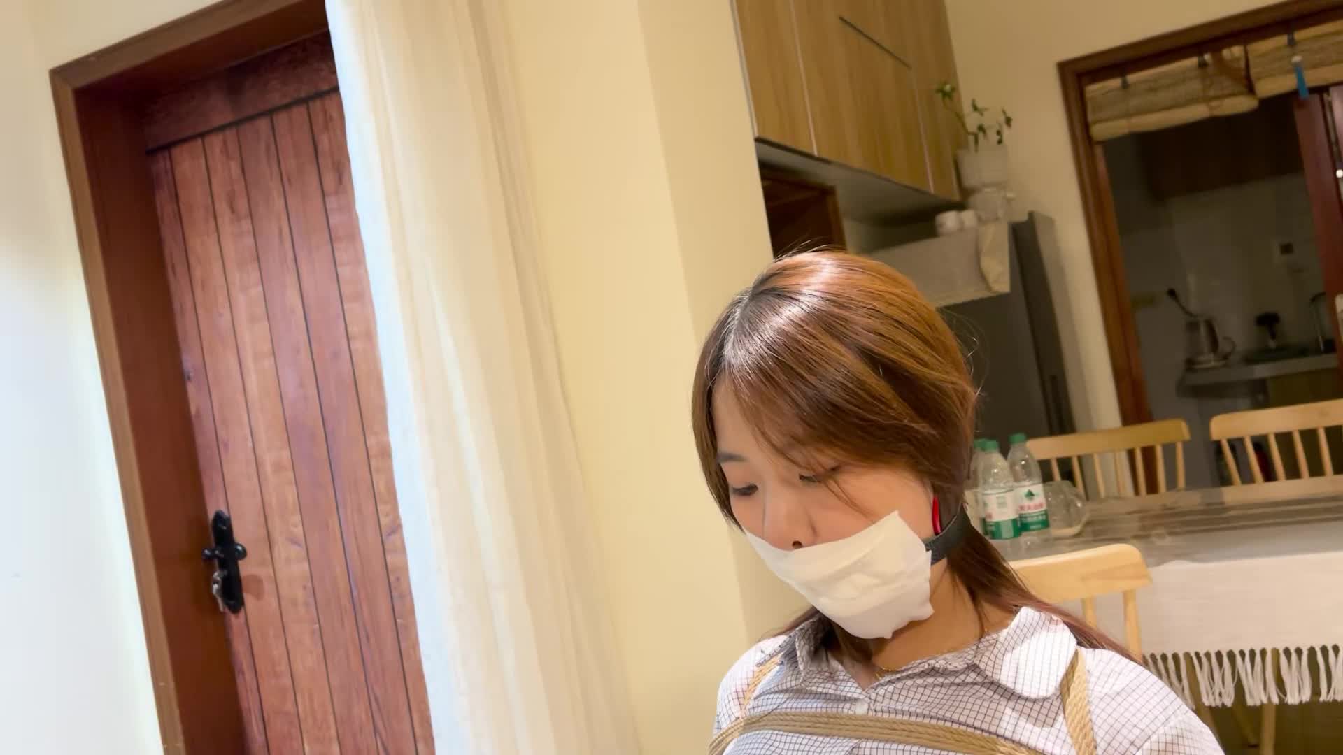 【奥特曼】 丝袜胶带堵嘴 下