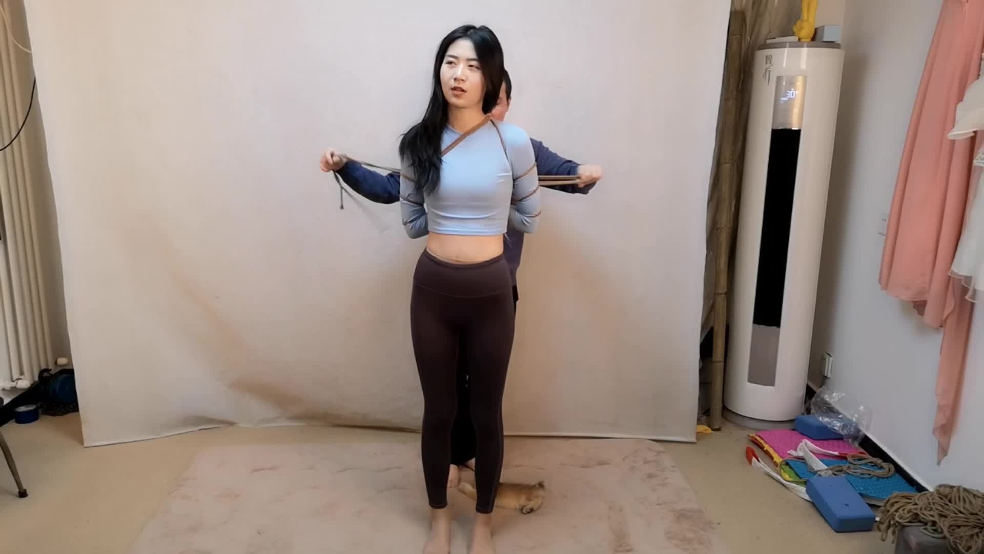 【束缘阁】 高挑的模特