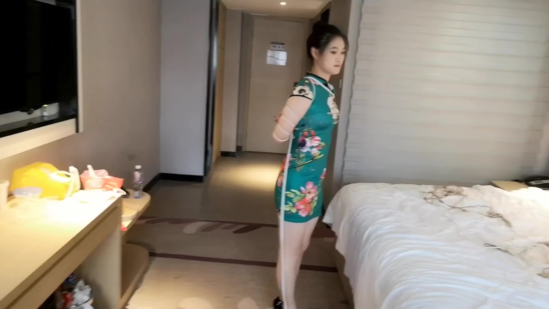 【束缘阁】 纭纭绿旗袍 五花紧缚驷马