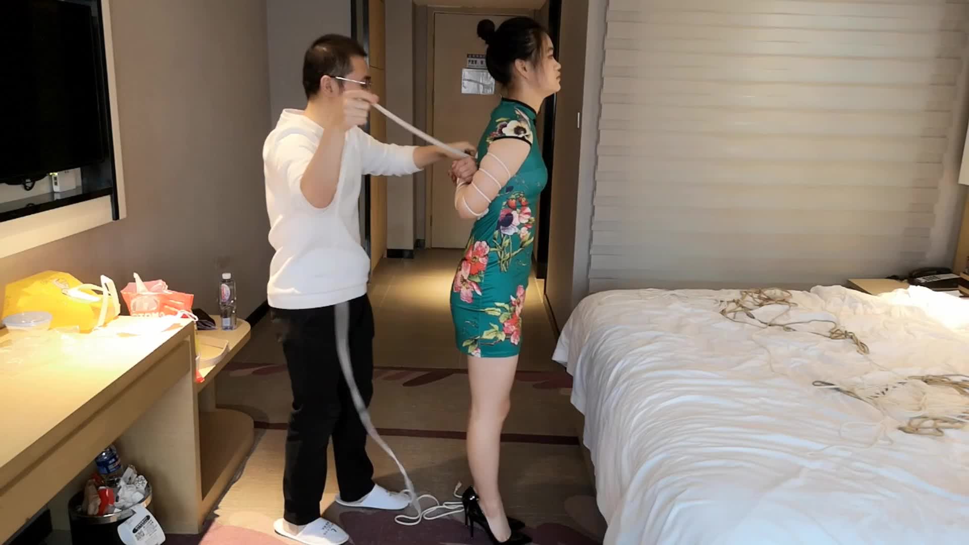 【束缘阁】 纭纭绿旗袍 五花紧缚驷马