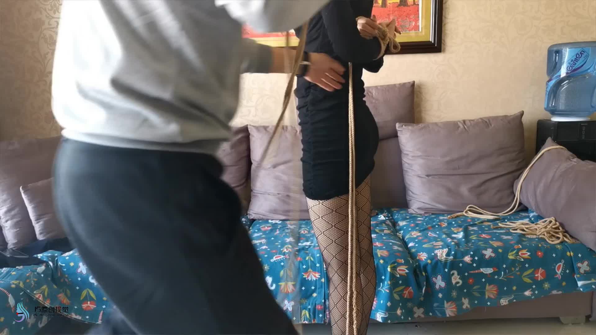 【JS原创】 瑾萱性感连衣裙 网袜 驷马捆绑