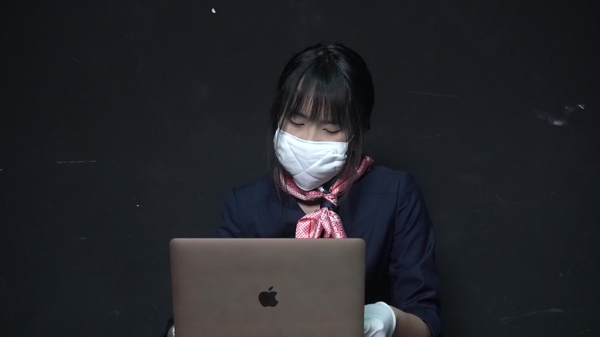 【一绳有你】 美女空姐逮捕处决