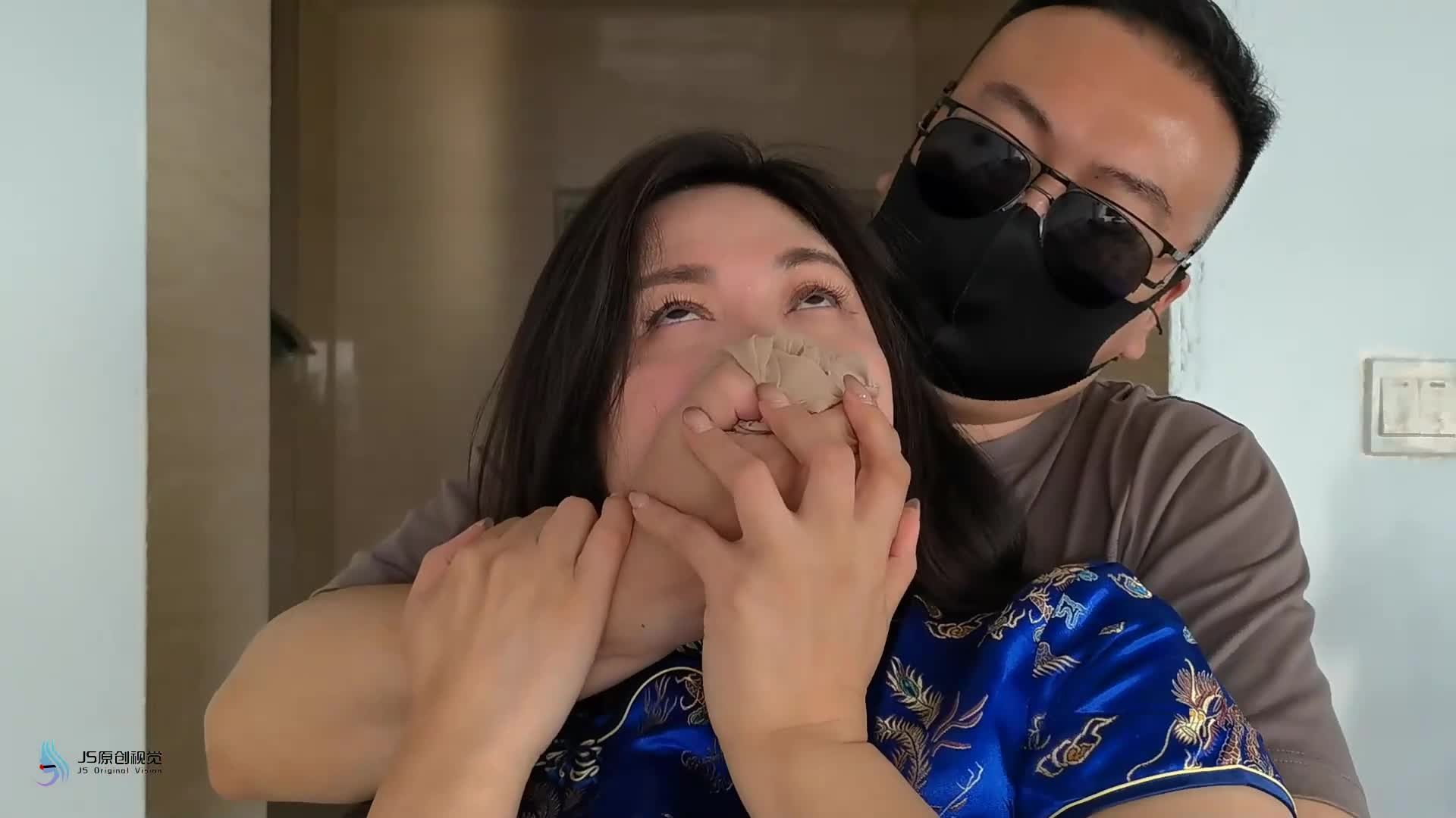 【JS原创】 入室惊魂李然 旗袍女回家被入室劫持