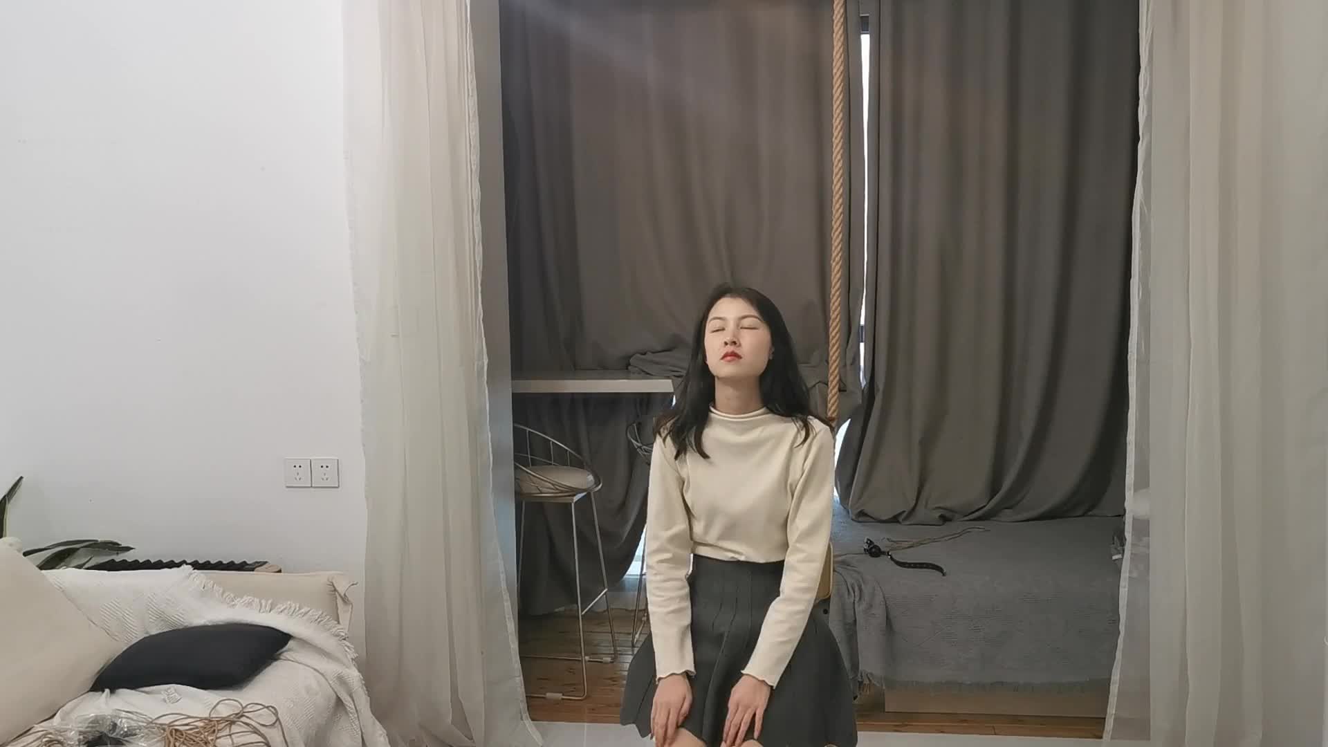 【奥特曼】 定拍莞尔OL装黑丝多种方式堵嘴