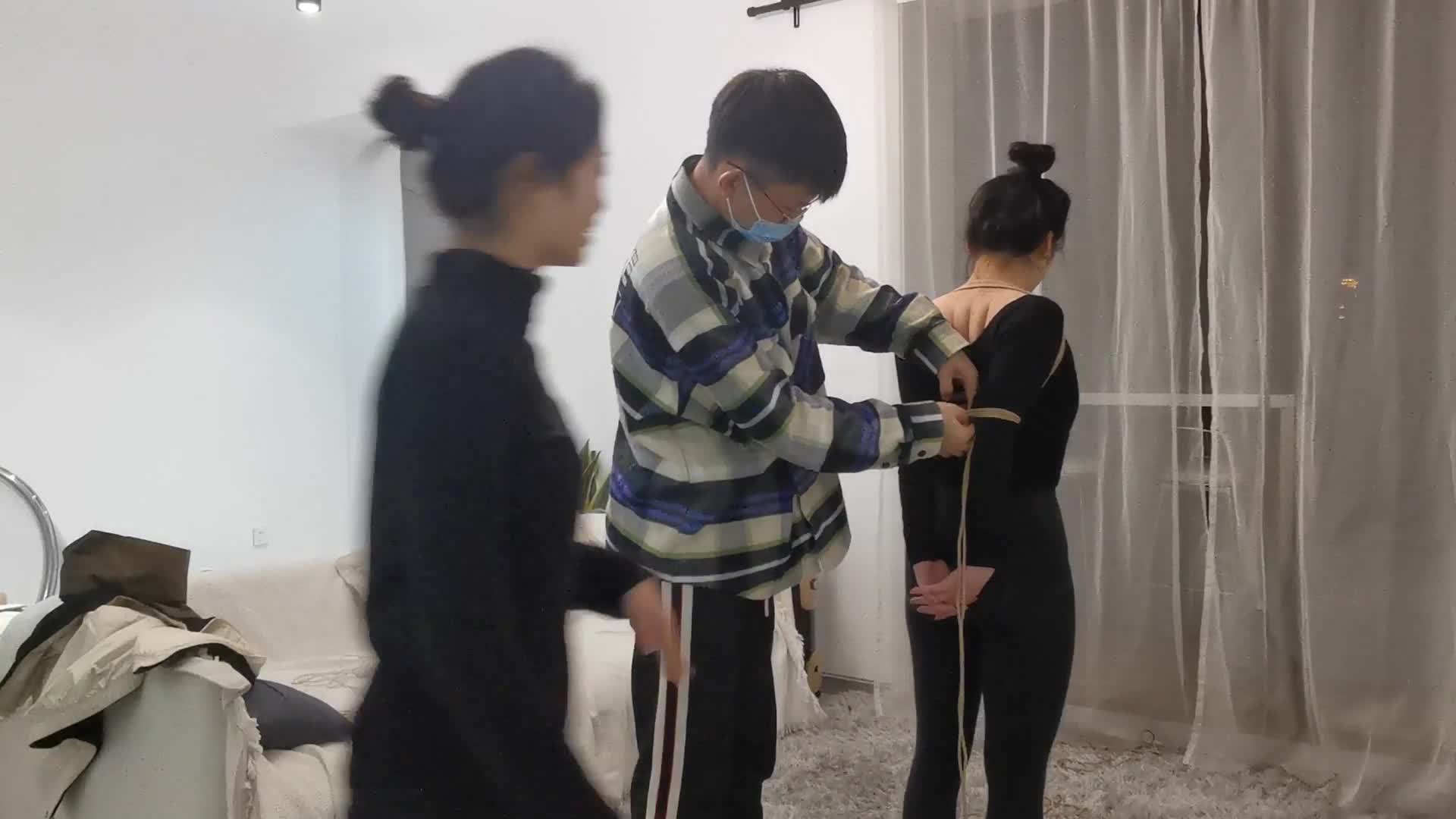 【奥特曼】 闺蜜之间的报复