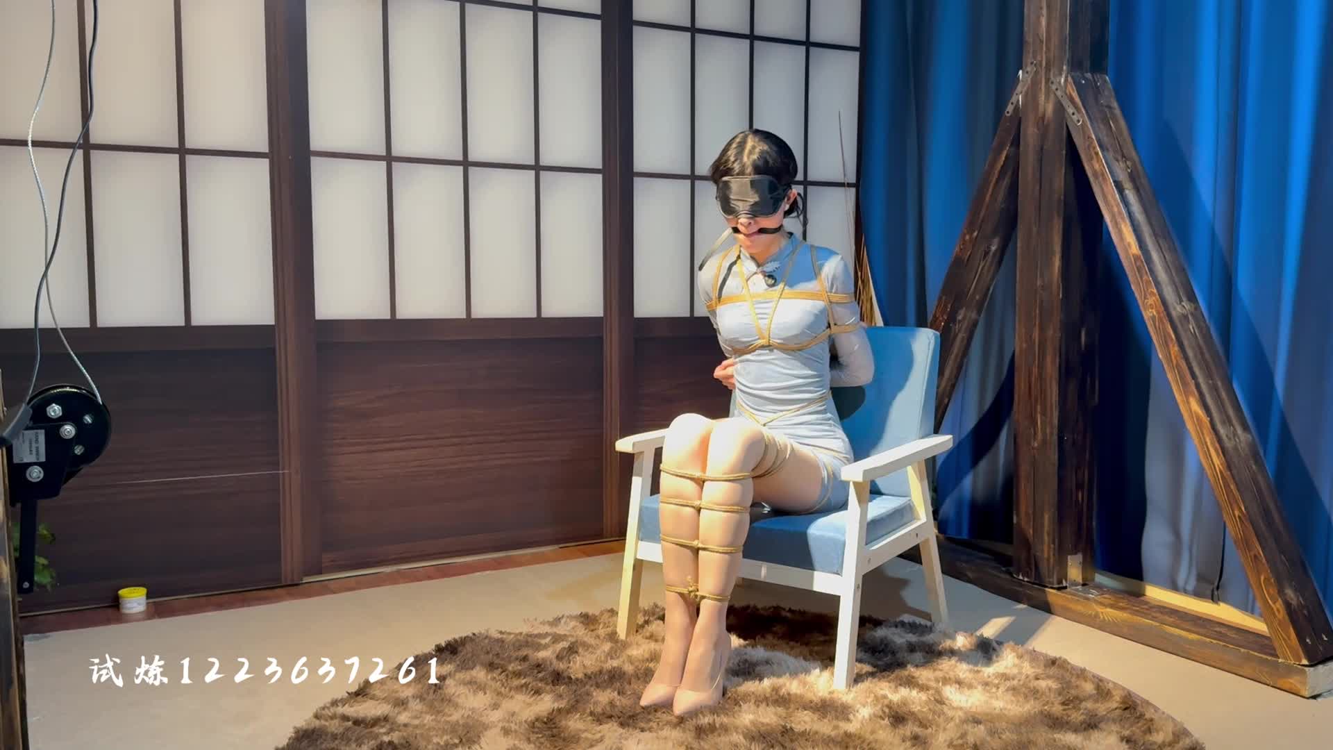 【试炼原创】 腿精小缘首绑蓝色旗袍超薄肉丝