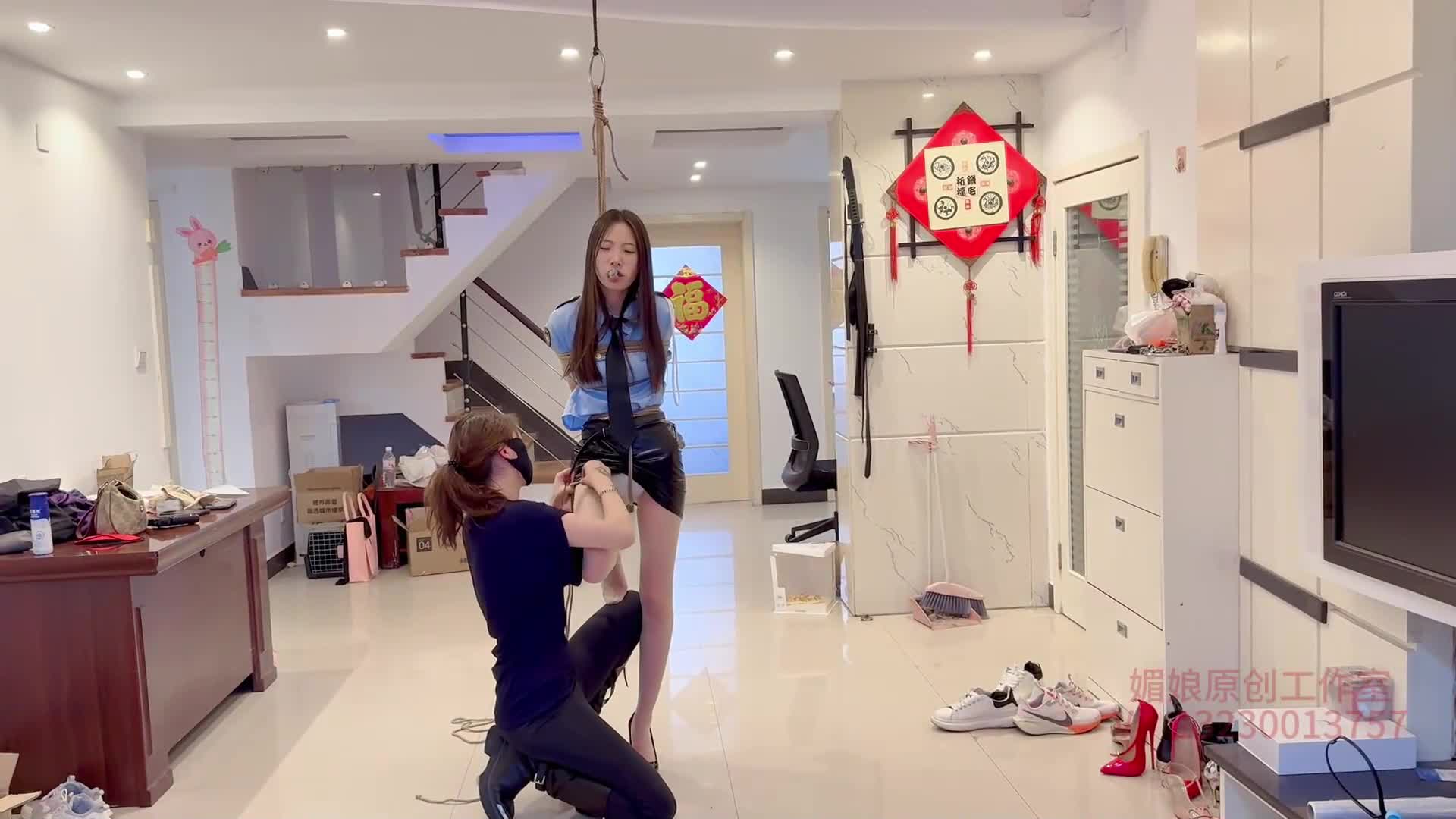 【媚娘原创】 被羞辱的女J22