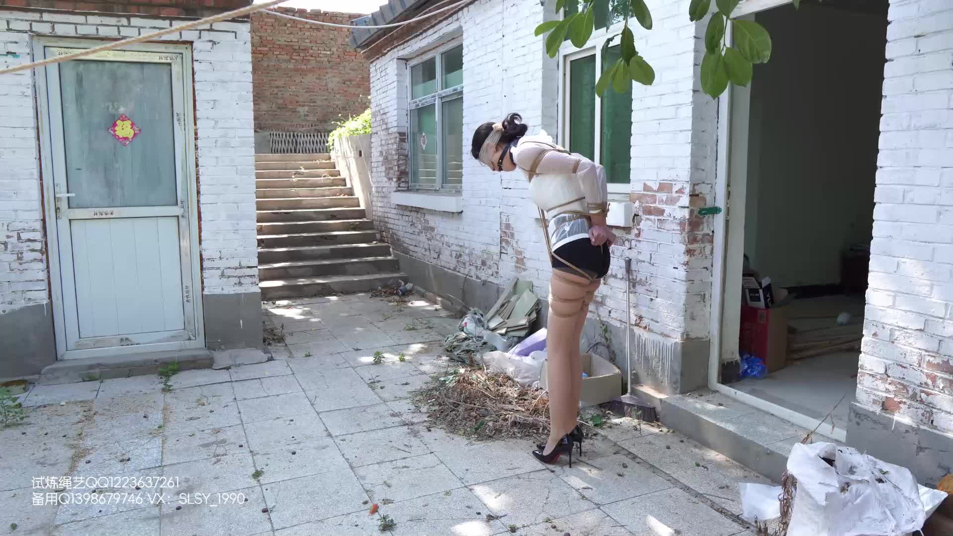 【试炼原创】 长腿少女鸡翅缚户外