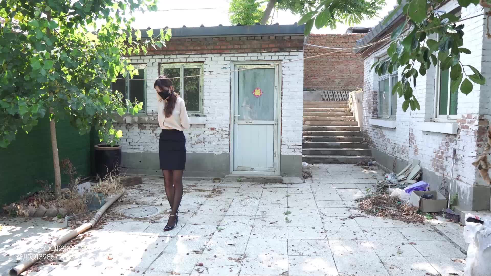 【试炼原创】 倩倩职业装吊带黑丝