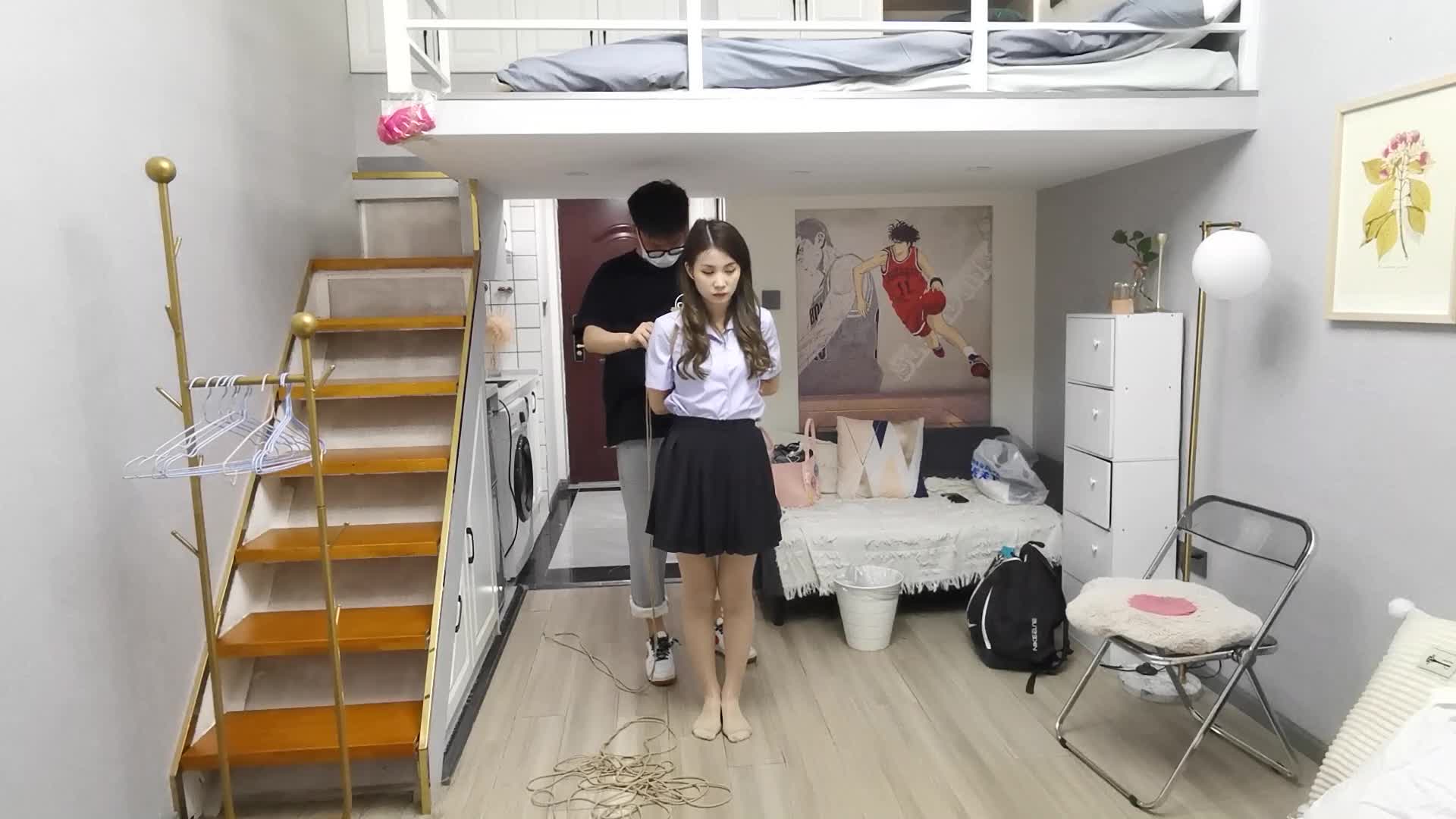 【奥特曼】 网店老板娘婉瑜（上）