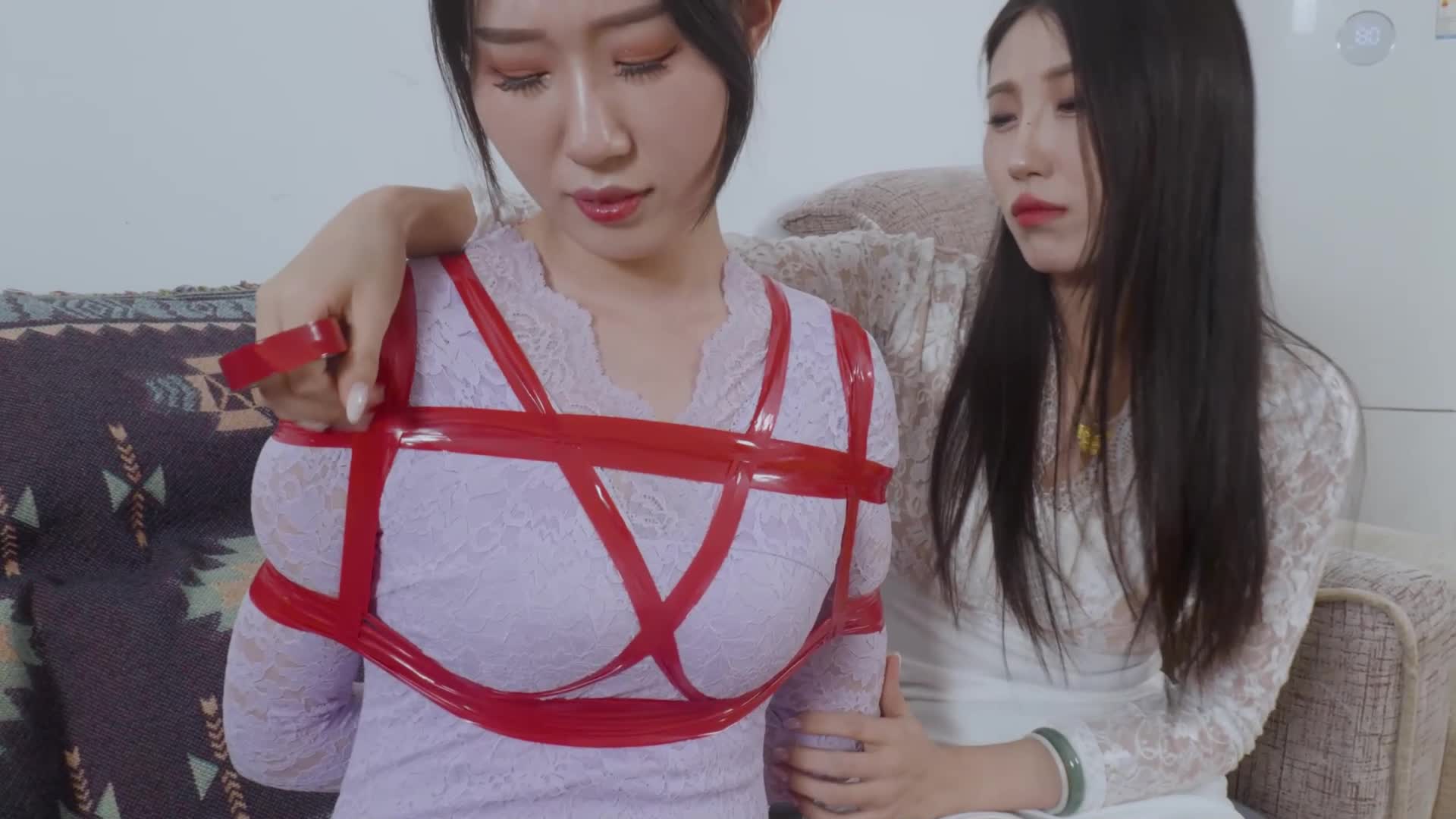 【红鲤鱼】 一个镯子引发的一场捆绑（上集）