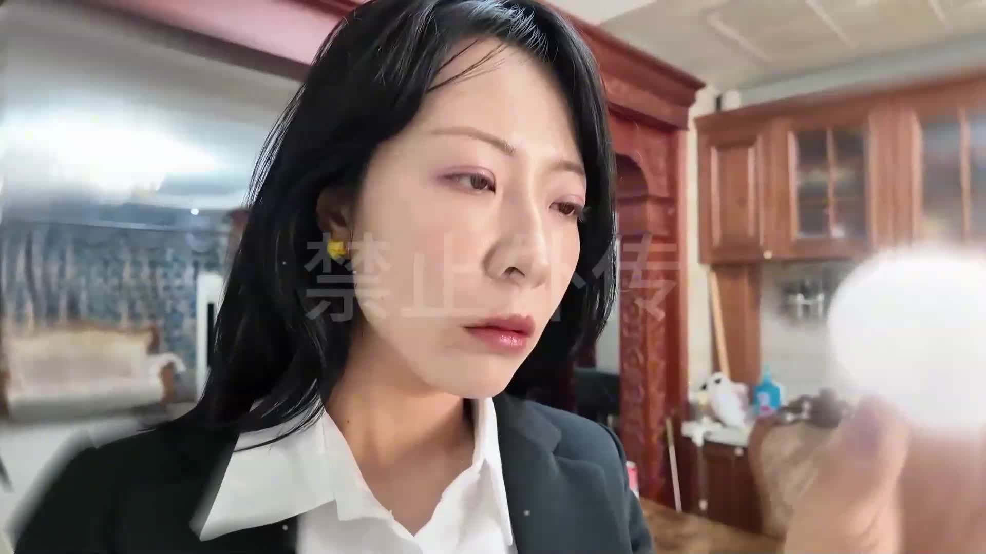 【枫叶原创】 女超人的堕落（上中下完整版）大意被擒